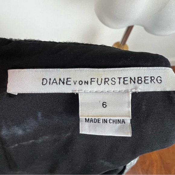 Diane Von Furstenberg Carpreena Tweed Shift Dress Gray Metallic Silver Size 6 - Picture 6 of 9